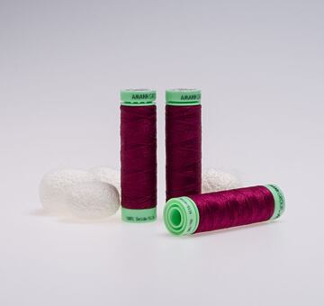 Silk thread, 50m, burgundy