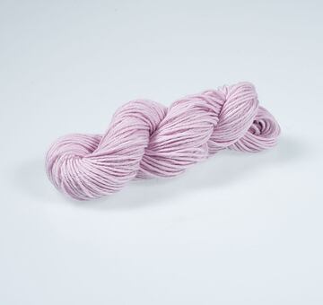 Olympus sashiko thread, 40m, pale pink